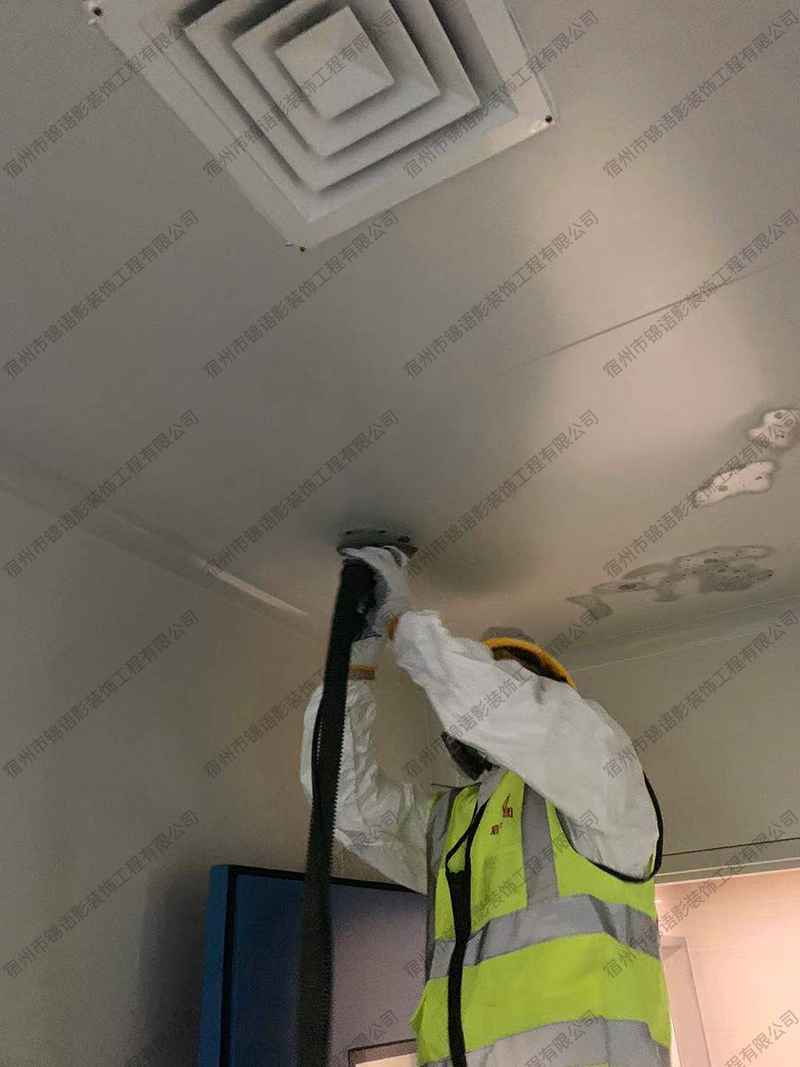 江蘇啟安集團寧波墨沙東彩鋼板翻新噴漆項目